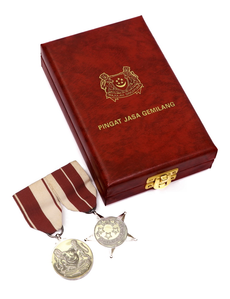 Pingat Jasa Gemilang (Meritorious Service Medal) 